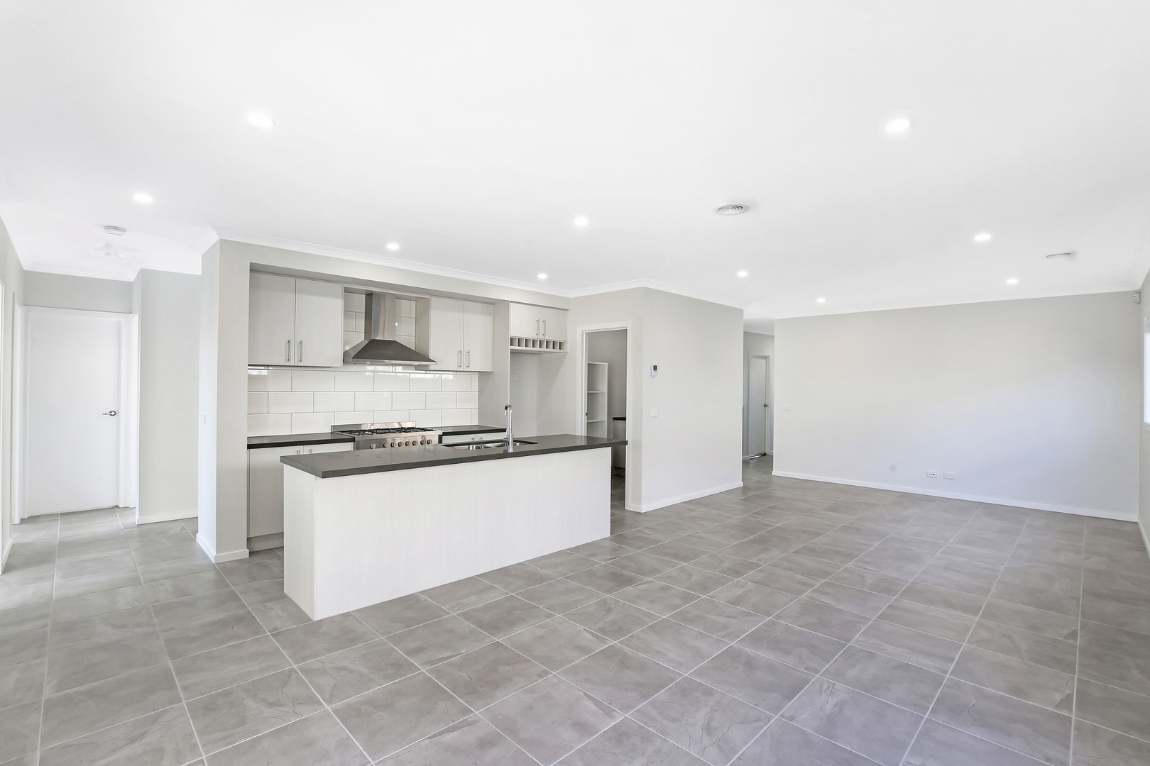 471 Mandalay Circuit, Beveridge, VIC 3753, Beveridge - Thumbnail 2