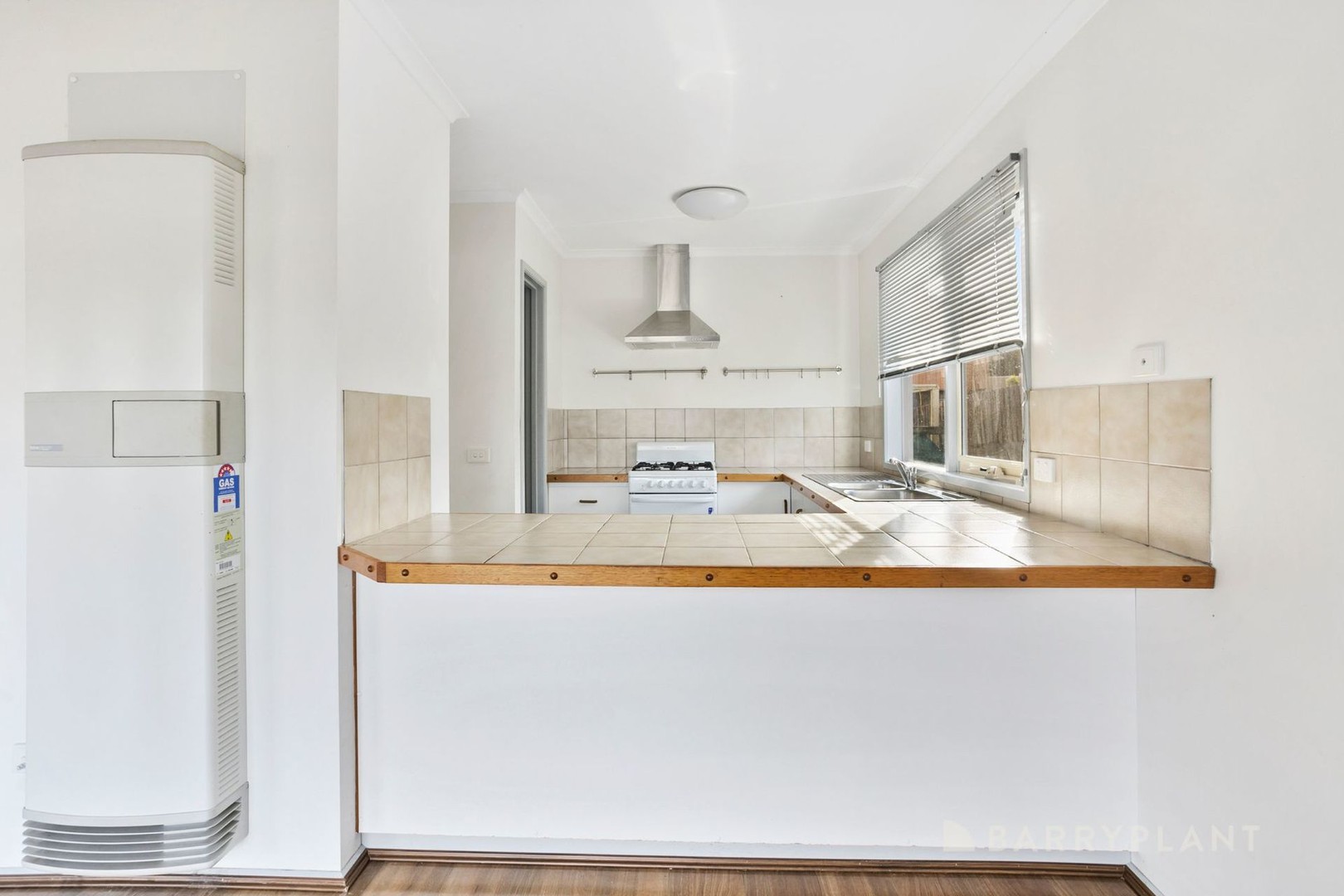 472 Eastbourne Road, Capel Sound, VIC 3940 - Thumbnail 2 - 11/04/2025