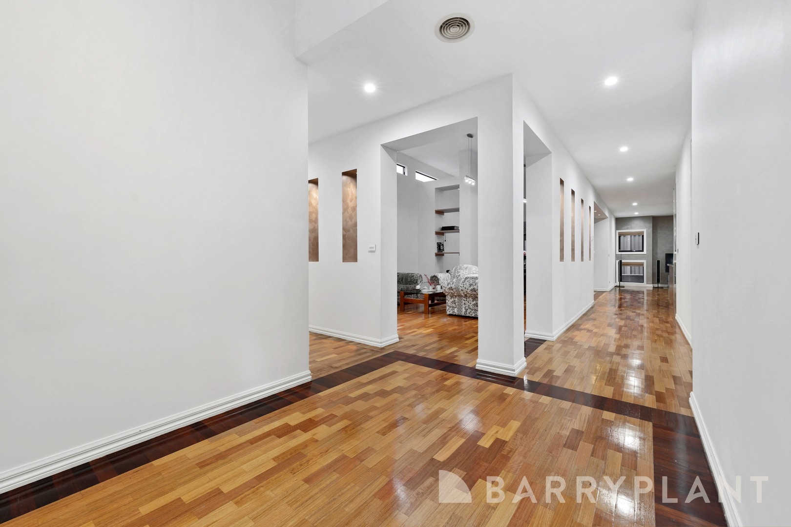 48 Ambrose Treacy Drive, Bundoora, VIC 3083, Bundoora - Thumbnail 3