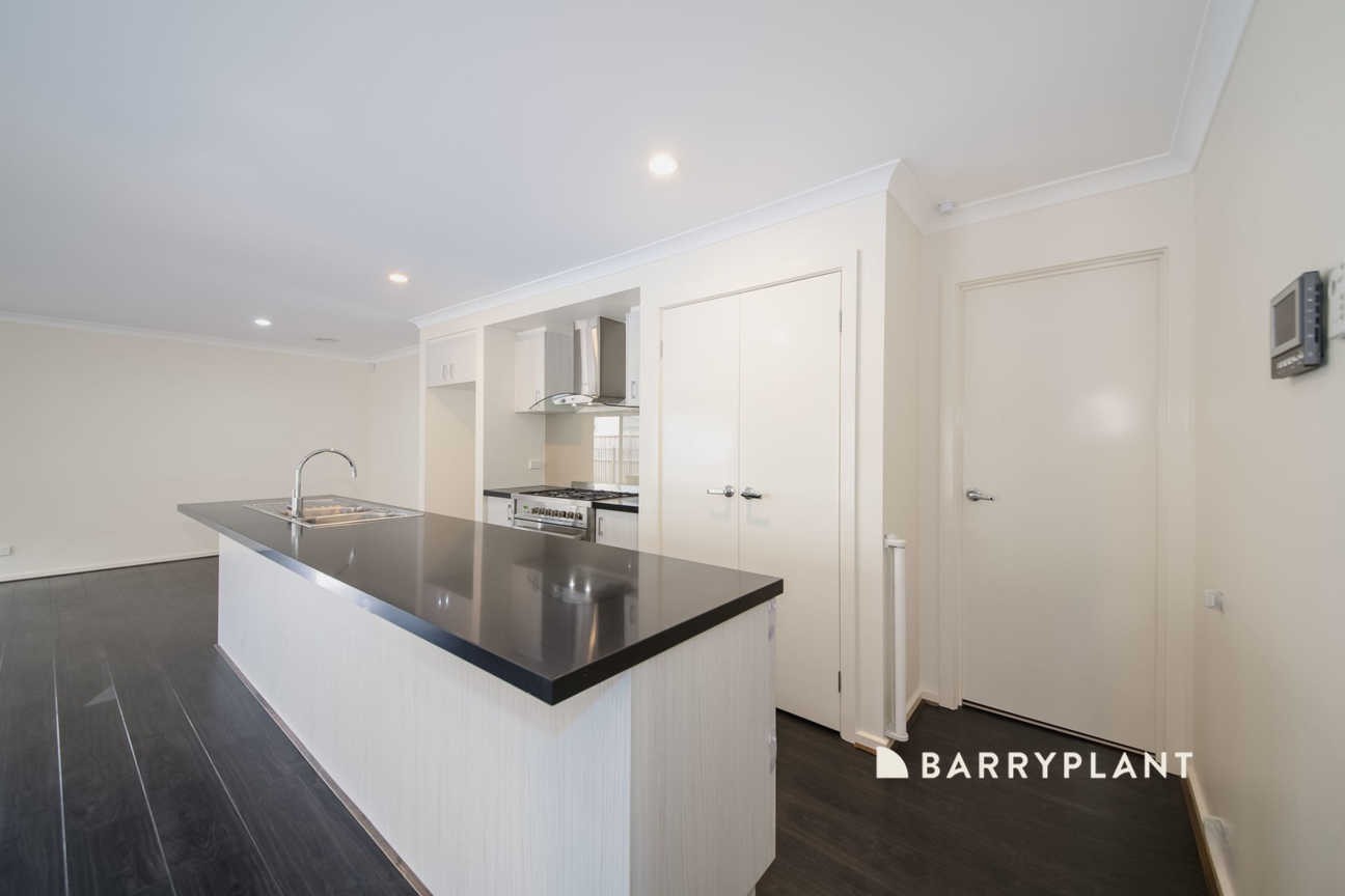 48 Avisha Way, Narre Warren, VIC 3805, Narre Warren - Thumbnail 8
