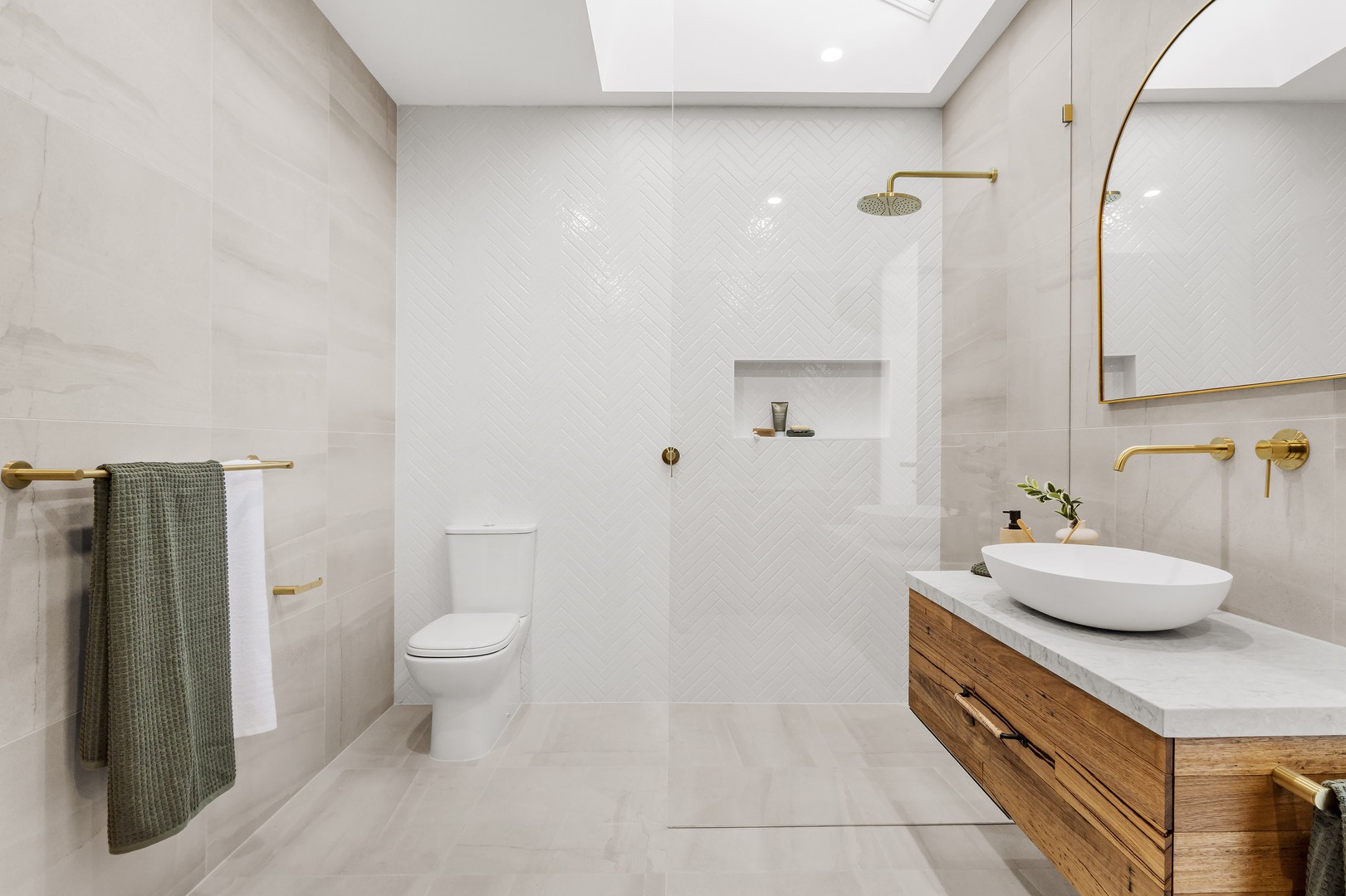 48 Bible Street, Eltham, VIC 3095, Eltham - Thumbnail 2
