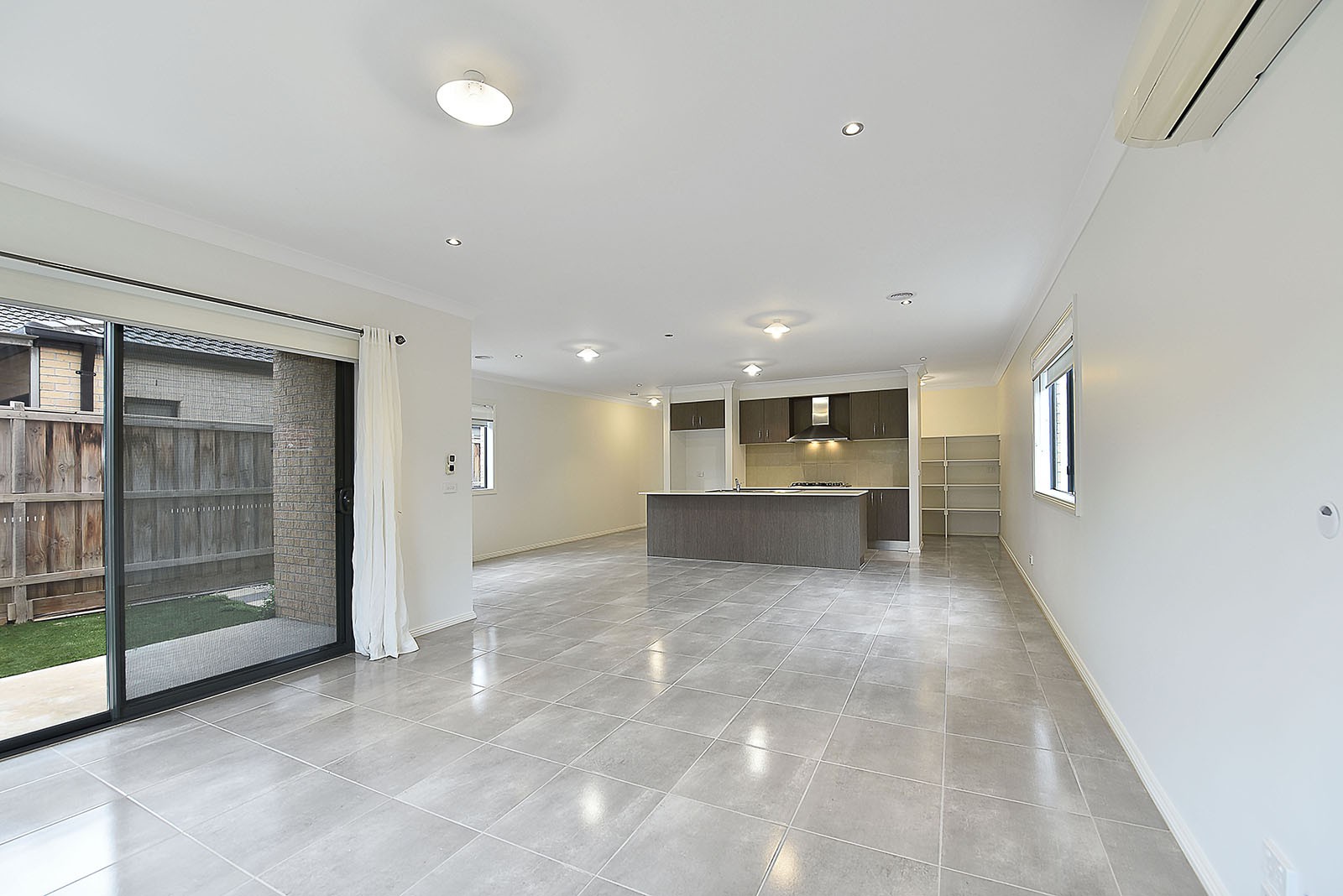 48 Blossom Dr, Greenvale, VIC 3059 - Thumbnail 2 - 07/10/2026