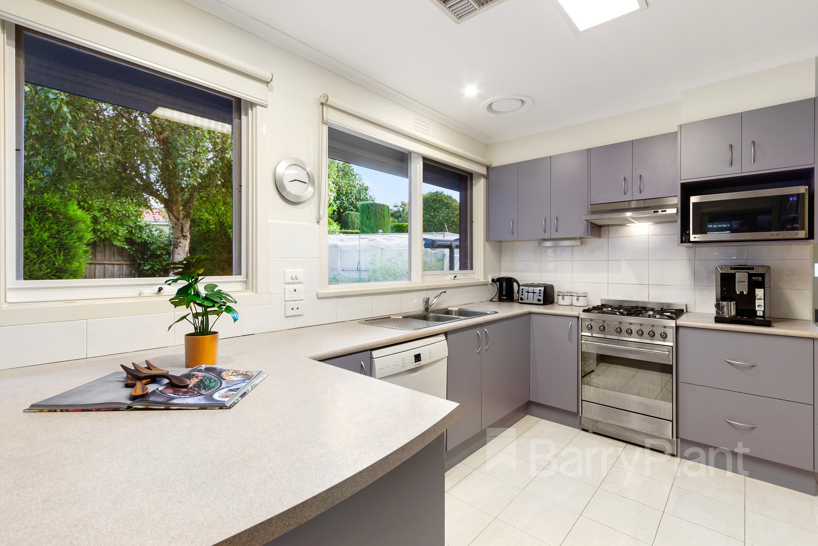 48 Centre Road, Vermont, VIC 3133, Vermont - Thumbnail 5