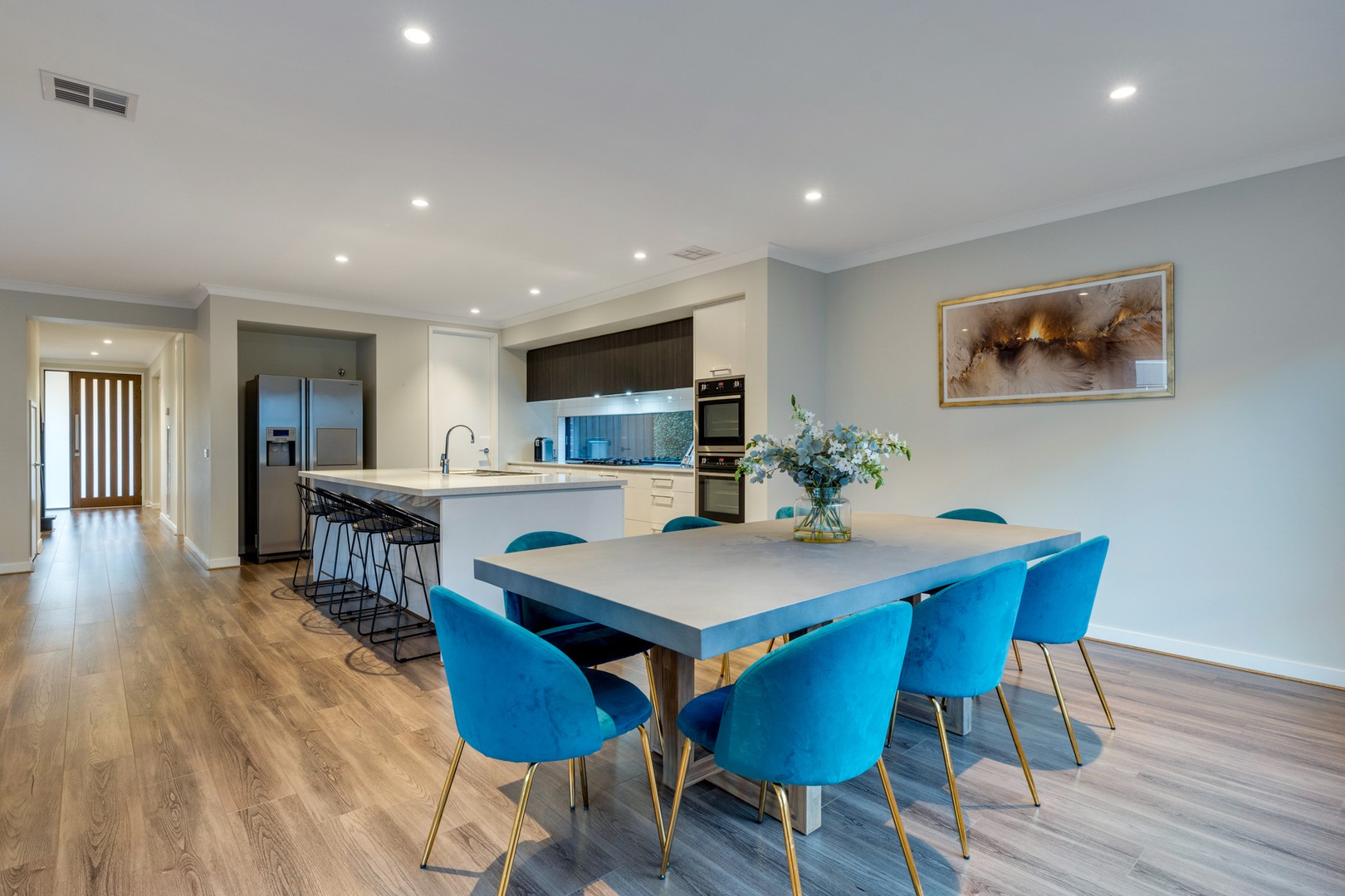 48 Charteris Drive, Craigieburn, VIC 3064, Craigieburn - Thumbnail 5