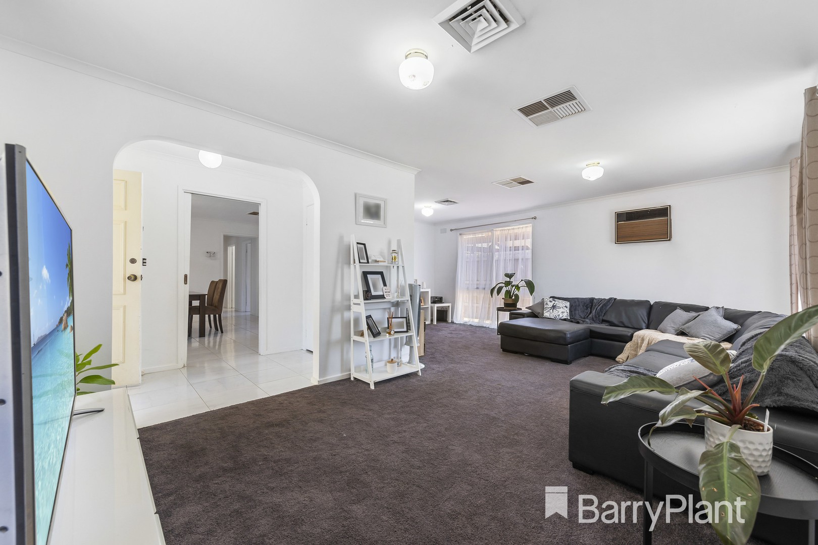 48 Chelmsford Way, Melton West, VIC 3337, Melton West - Thumbnail 3