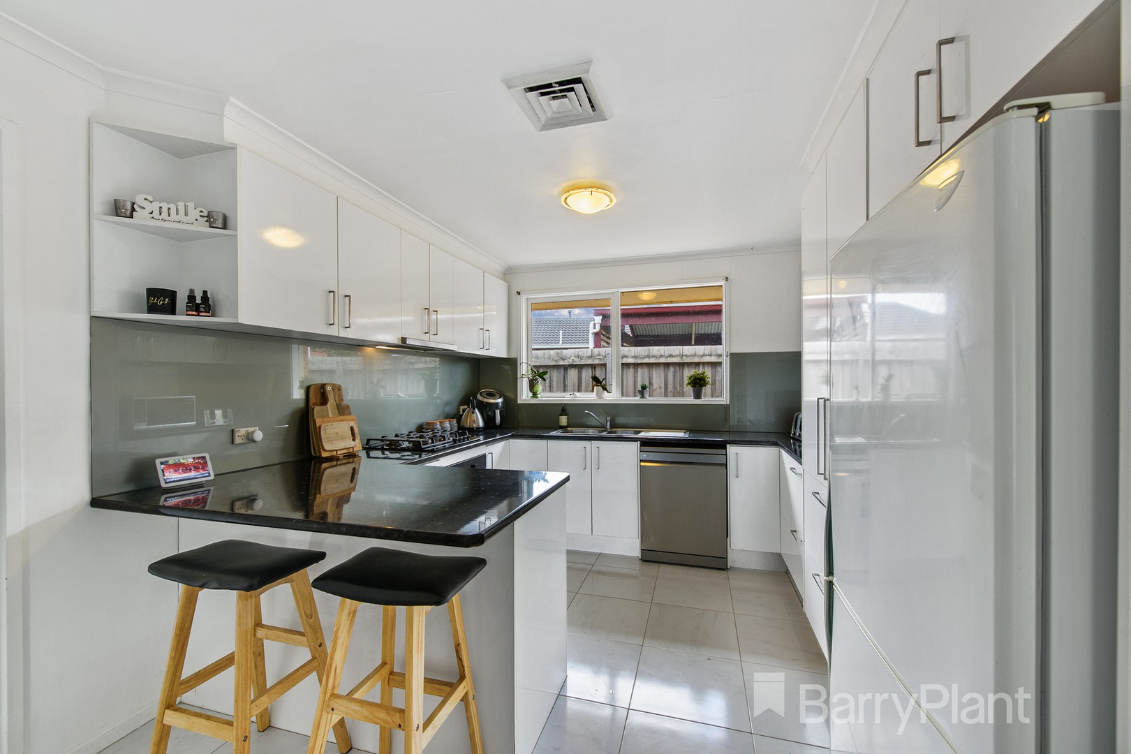 48 Chelmsford Way, Melton West, VIC 3337, Melton West - Thumbnail 4
