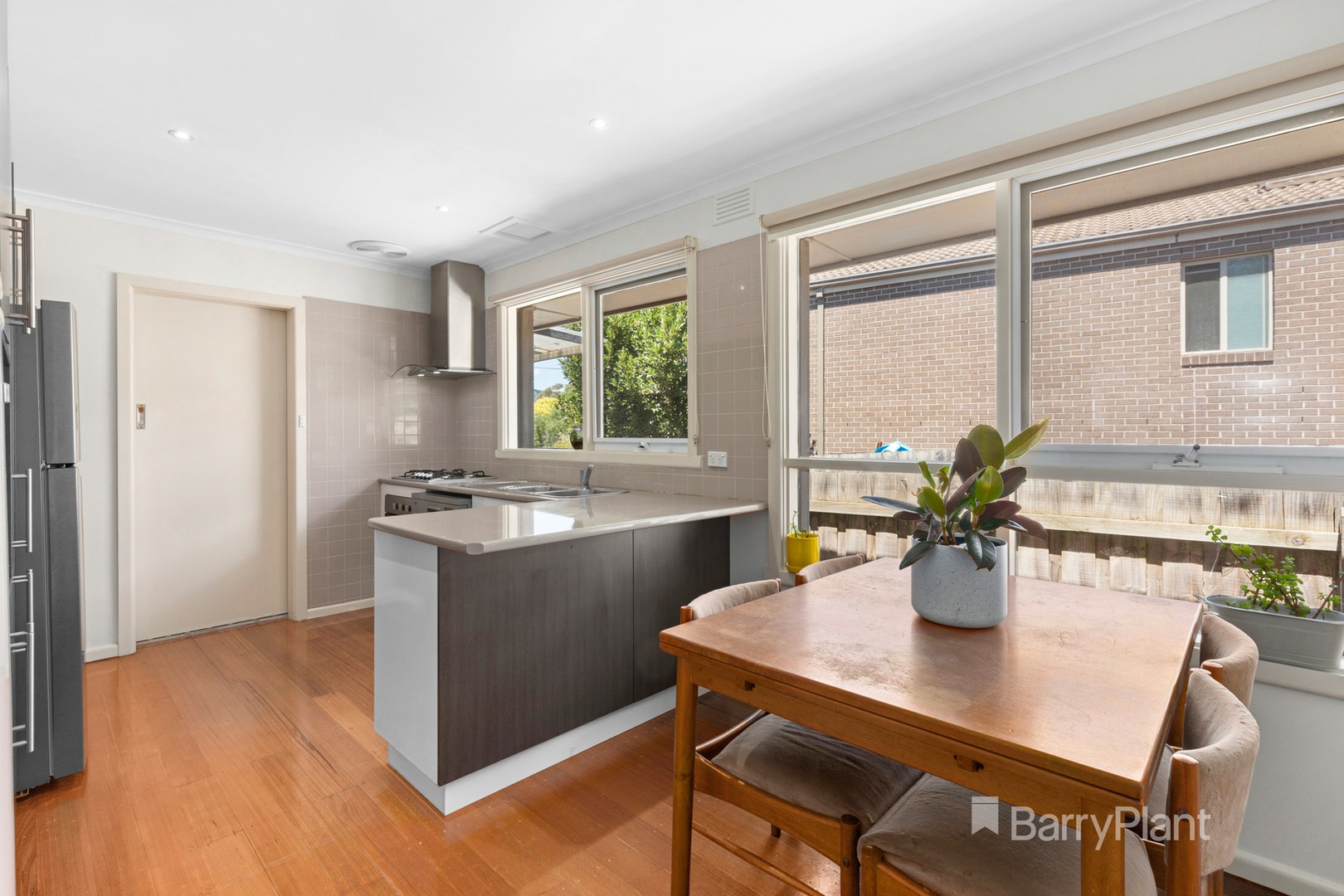 48 Colchester Road, Kilsyth, VIC 3137, Kilsyth - Thumbnail 4