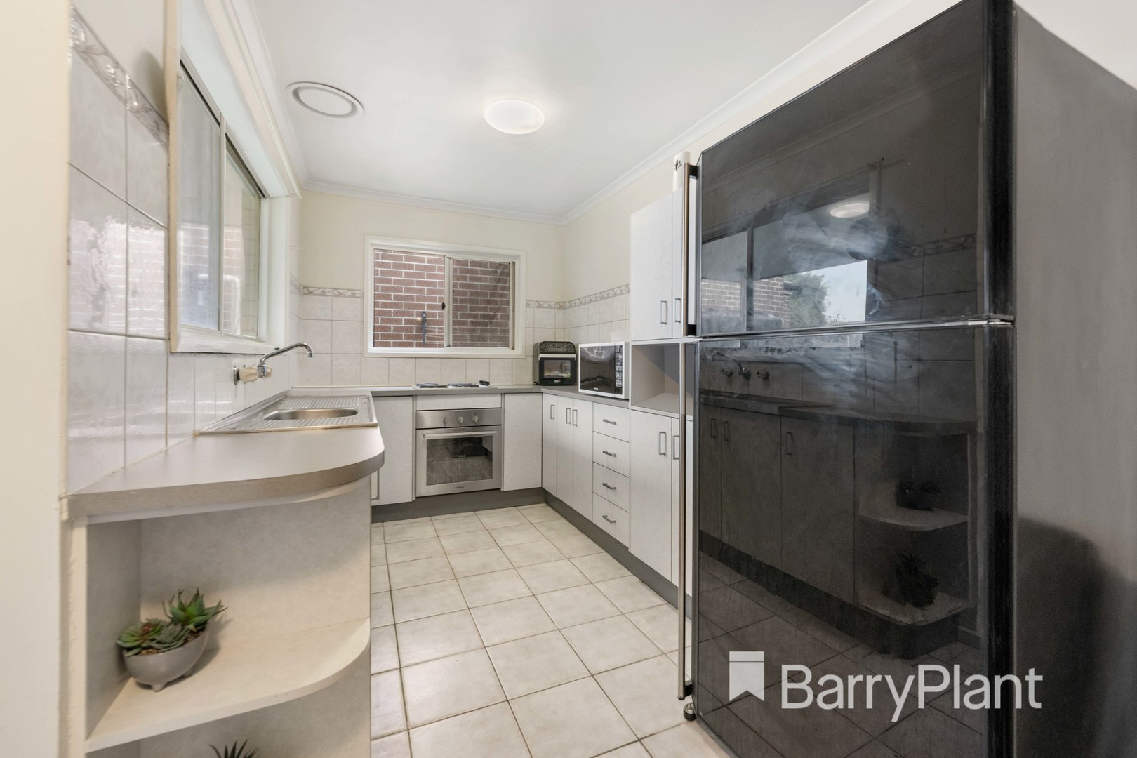 48 Cormorant Crescent, Werribee, VIC 3030, Werribee - Thumbnail 7