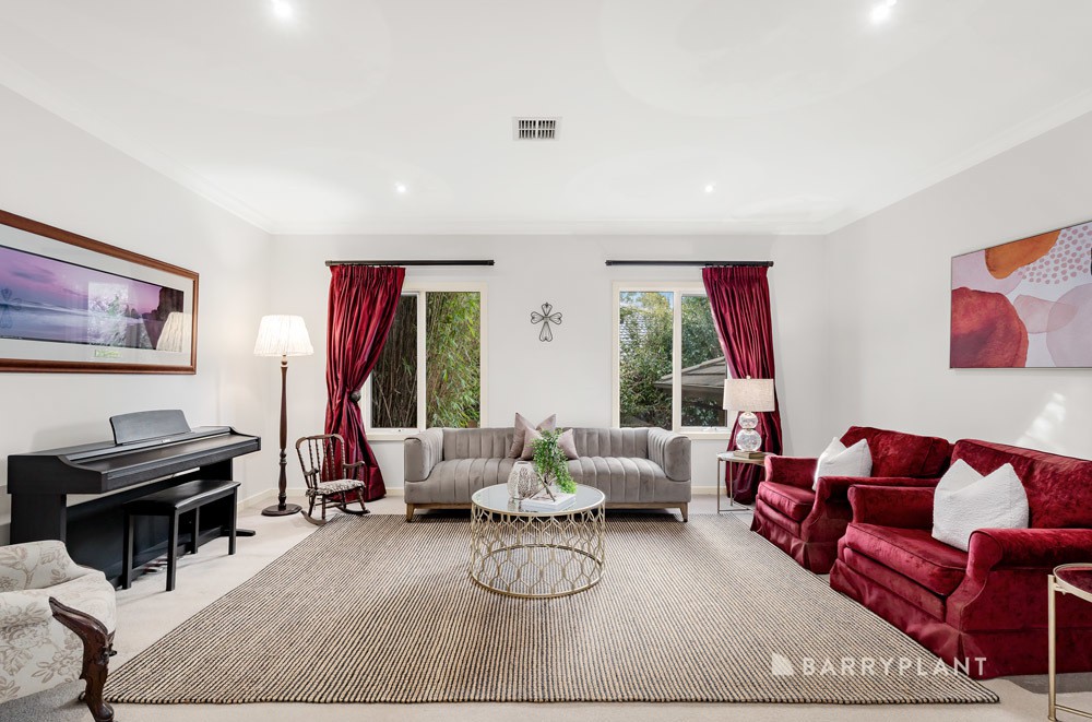 48 Crestwood Avenue, Macleod, VIC 3085 - Thumbnail 2 - 26/06/2025