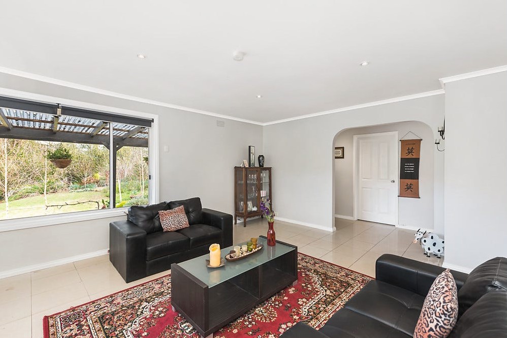 48 Croydondale Drive, Mooroolbark, VIC 3138, Mooroolbark - Thumbnail 3