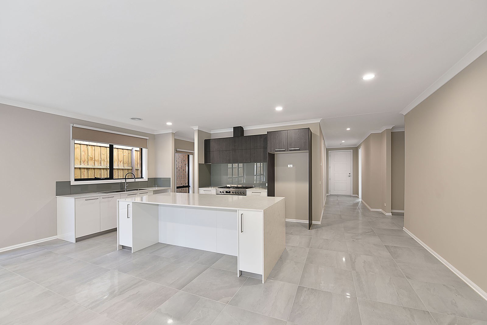 48 Darmain Drive, Greenvale, VIC 3059, Greenvale - Thumbnail 2
