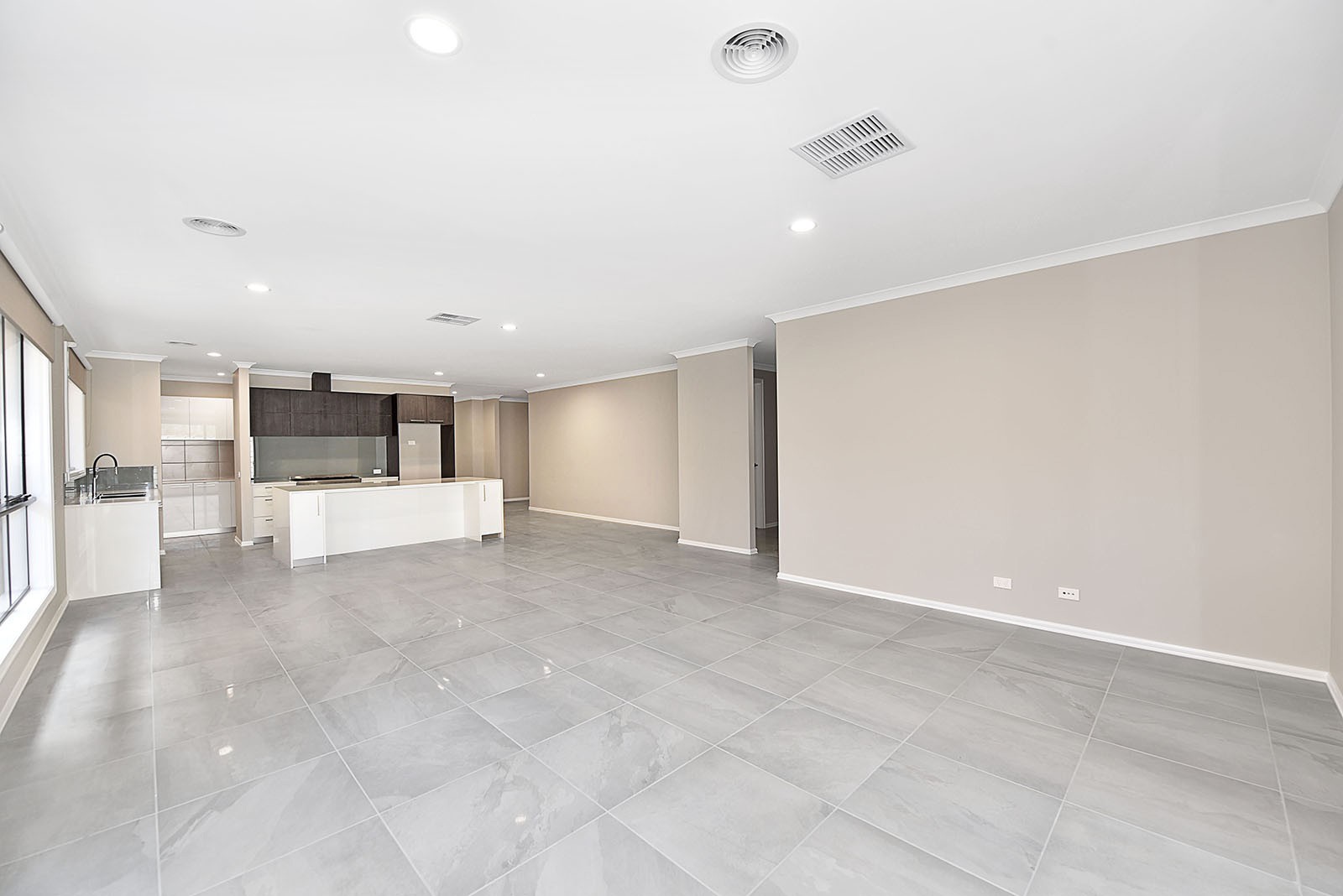 48 Darmain Drive, Greenvale, VIC 3059, Greenvale - Thumbnail 3