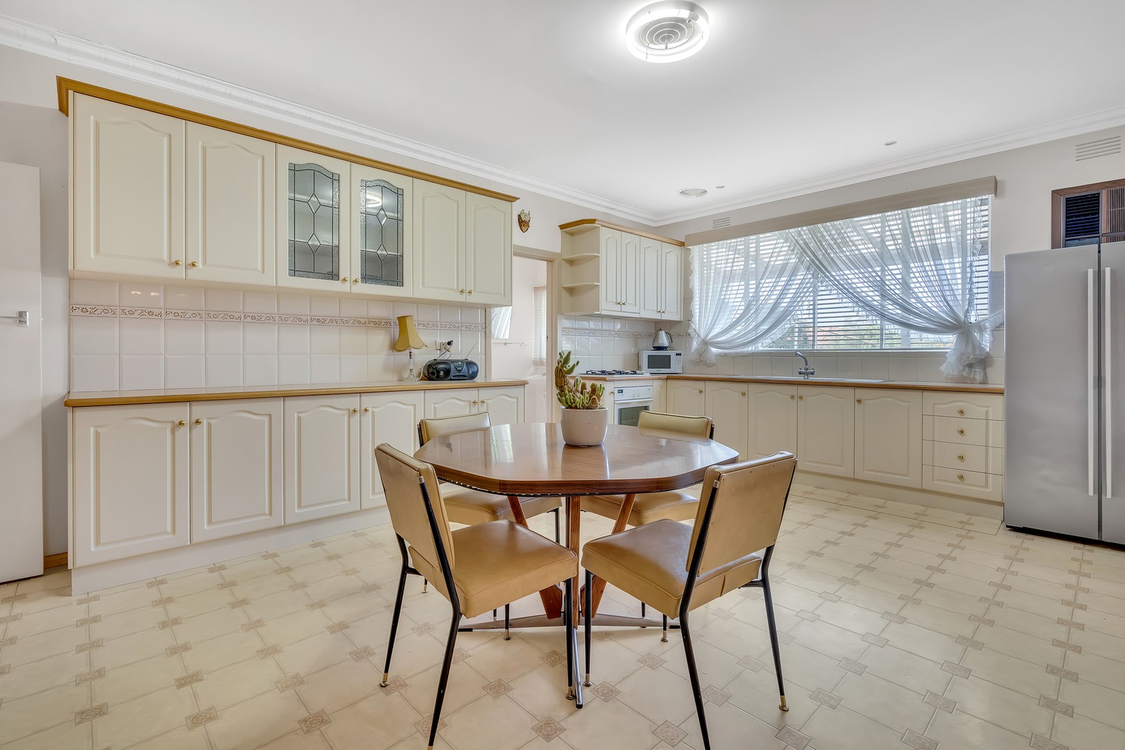 48 Dundee Street, Reservoir, VIC 3073, Reservoir - Thumbnail 5