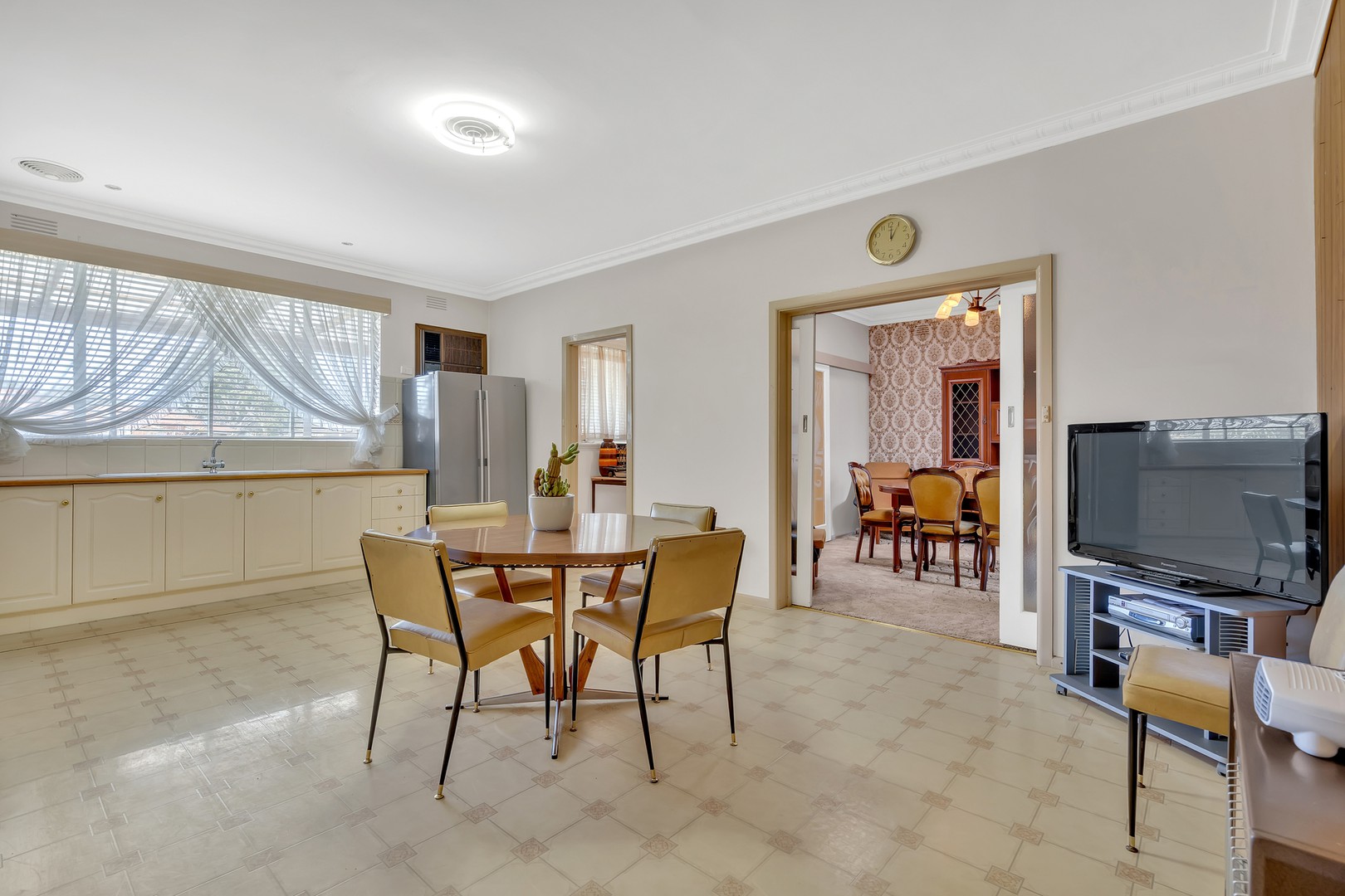 48 Dundee Street, Reservoir, VIC 3073, Reservoir - Thumbnail 6