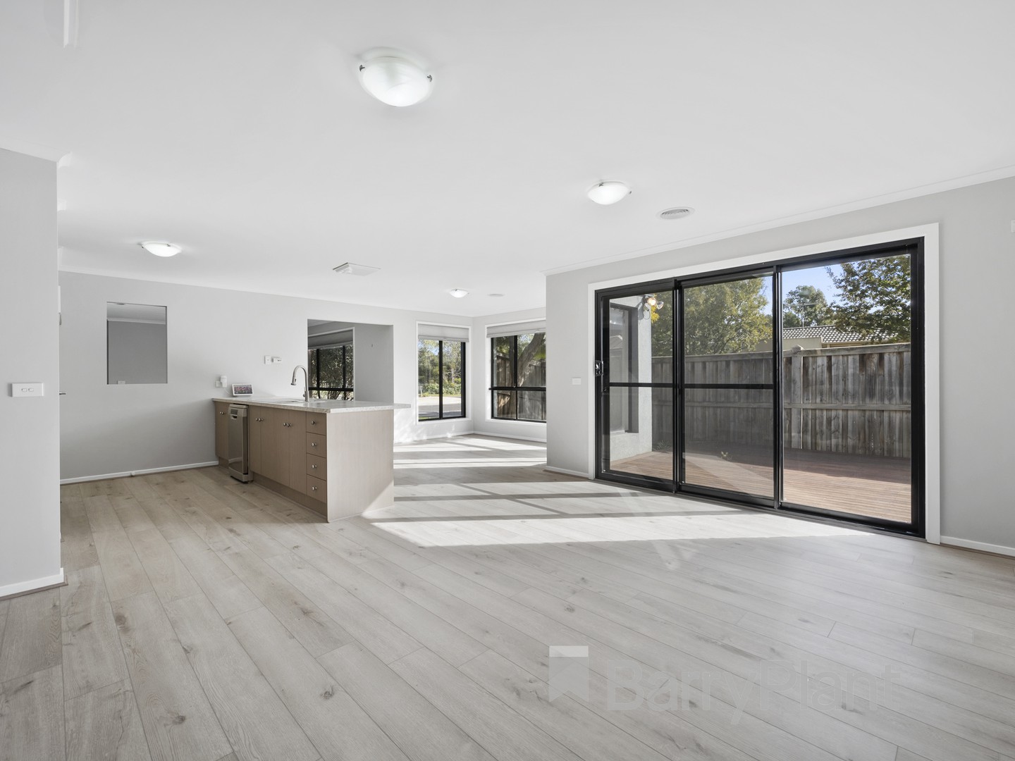 48 Edgevale Way, Tarneit, VIC 3029, Tarneit - Thumbnail 4