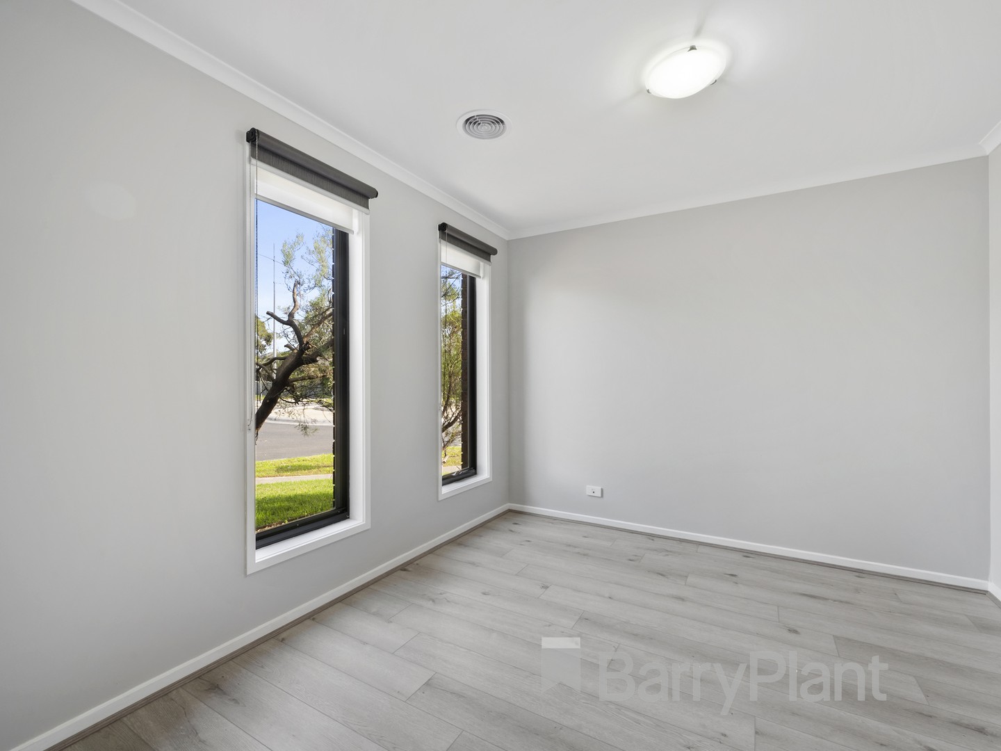 48 Edgevale Way, Tarneit, VIC 3029, Tarneit - Thumbnail 7