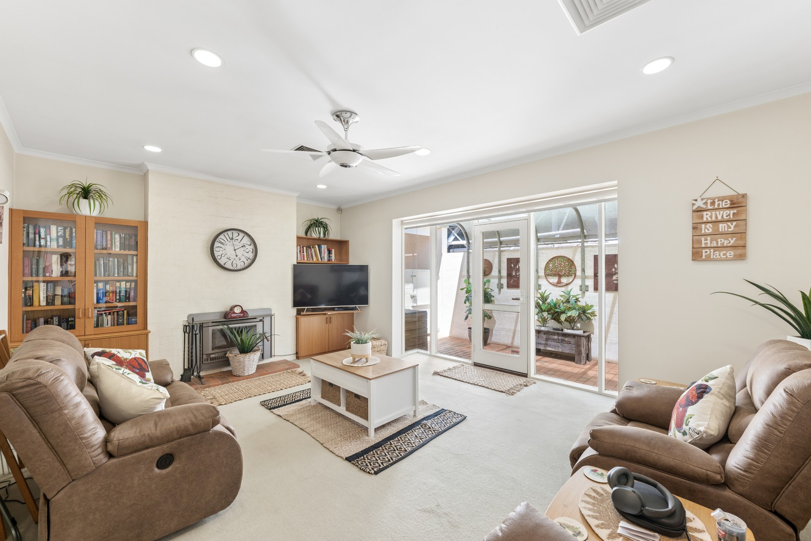 48 Guava Street, Red Cliffs, VIC 3496 - Thumbnail 2 - 19/10/2026