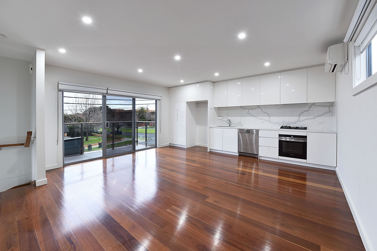 48 Hutcheson St, Moonee Ponds, VIC 3039 - Thumbnail 2 - 18/07/2025