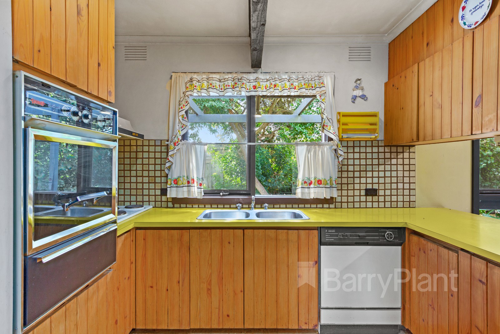 48 Lloyd Street North, Knoxfield, VIC 3180, Doreen - Thumbnail 3