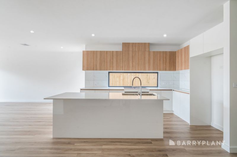 48 Penstone Cr, Lara, VIC 3212, Lara - Thumbnail 4
