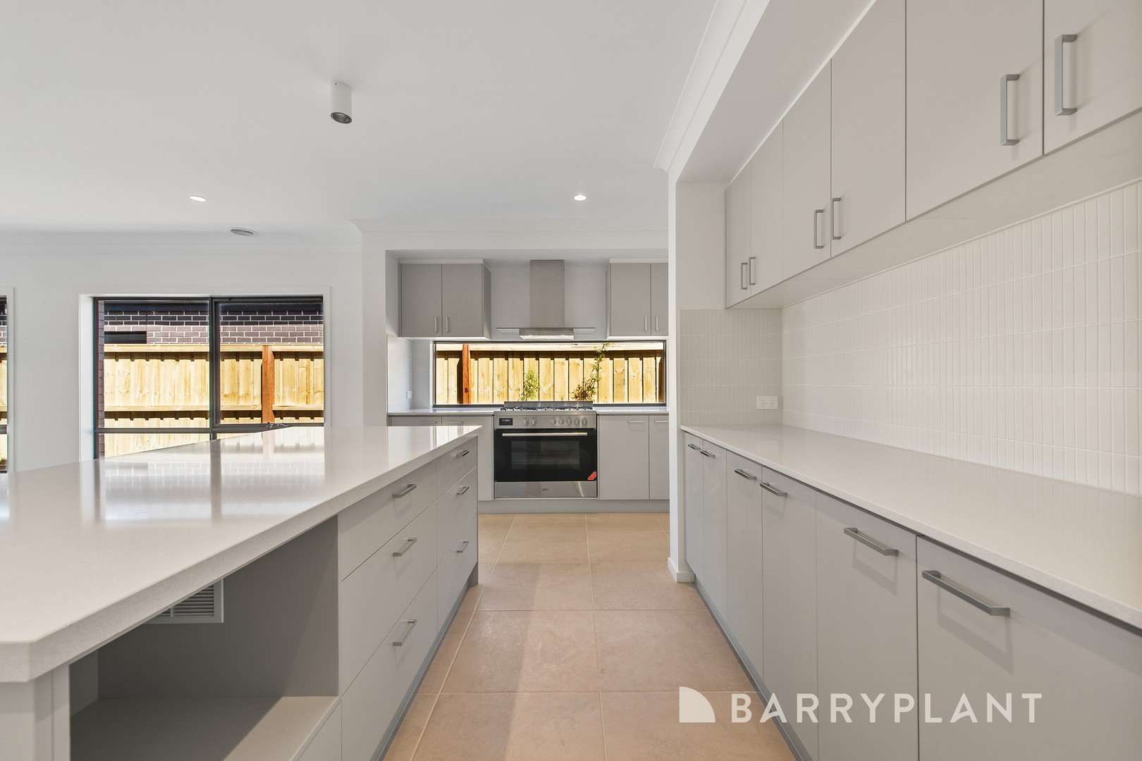 48 Penver Terrace, Werribee, VIC 3030, Werribee - Thumbnail 3