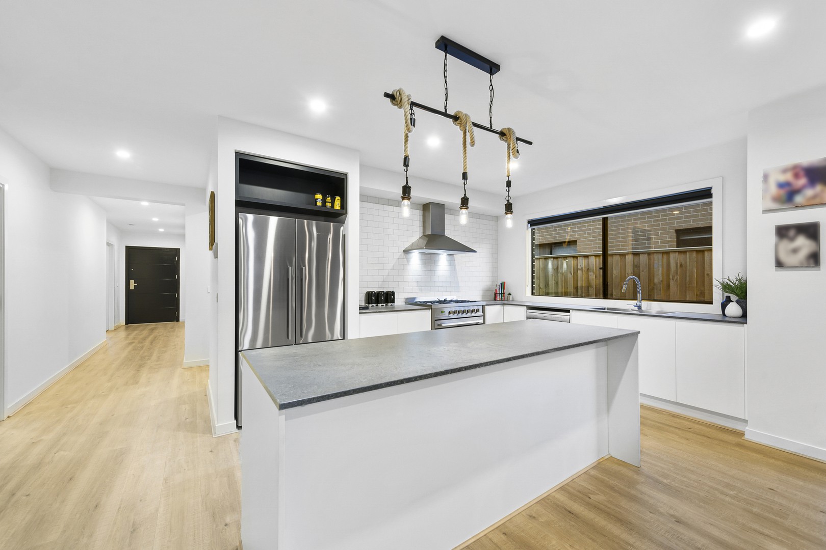 48 Pienza Road, Fraser Rise, VIC 3336 - Thumbnail 2 - 16/09/2022