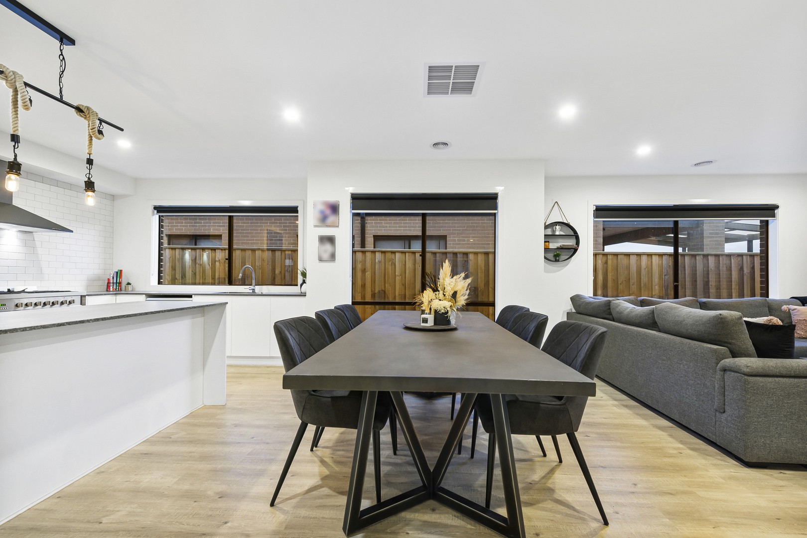 48 Pienza Road, Fraser Rise, VIC 3336, Fraser Rise - Thumbnail 2