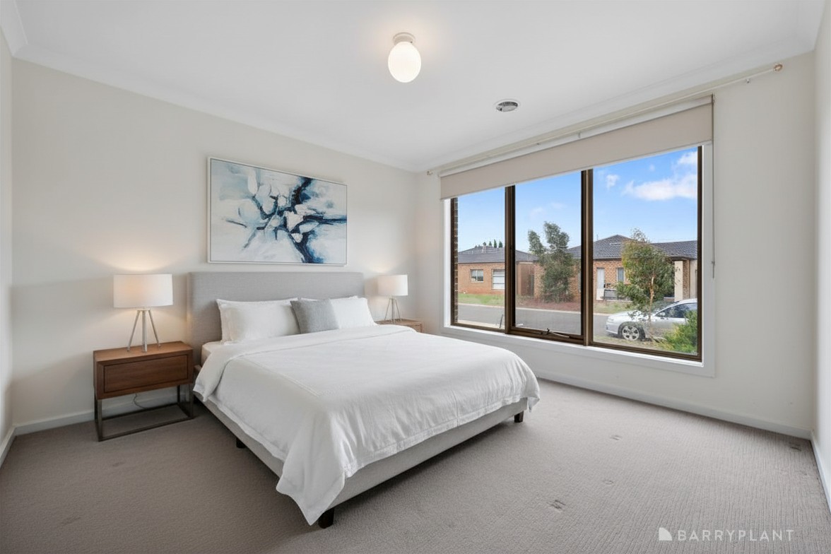 48 Saltbush Crescent, Brookfield, VIC 3338, Brookfield - Thumbnail 3