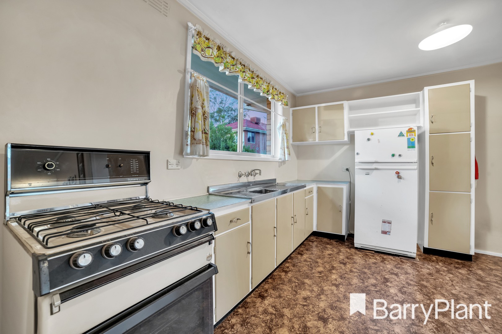 48 Shaftsbury Drive, Mulgrave, VIC 3170, Mulgrave - Thumbnail 3