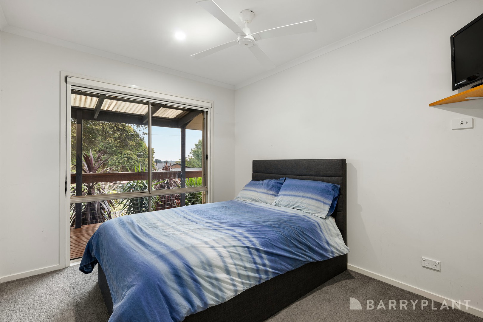 48 Sugarloaf Drive, Chirnside Park, VIC 3116, Chirnside Park - Thumbnail 6