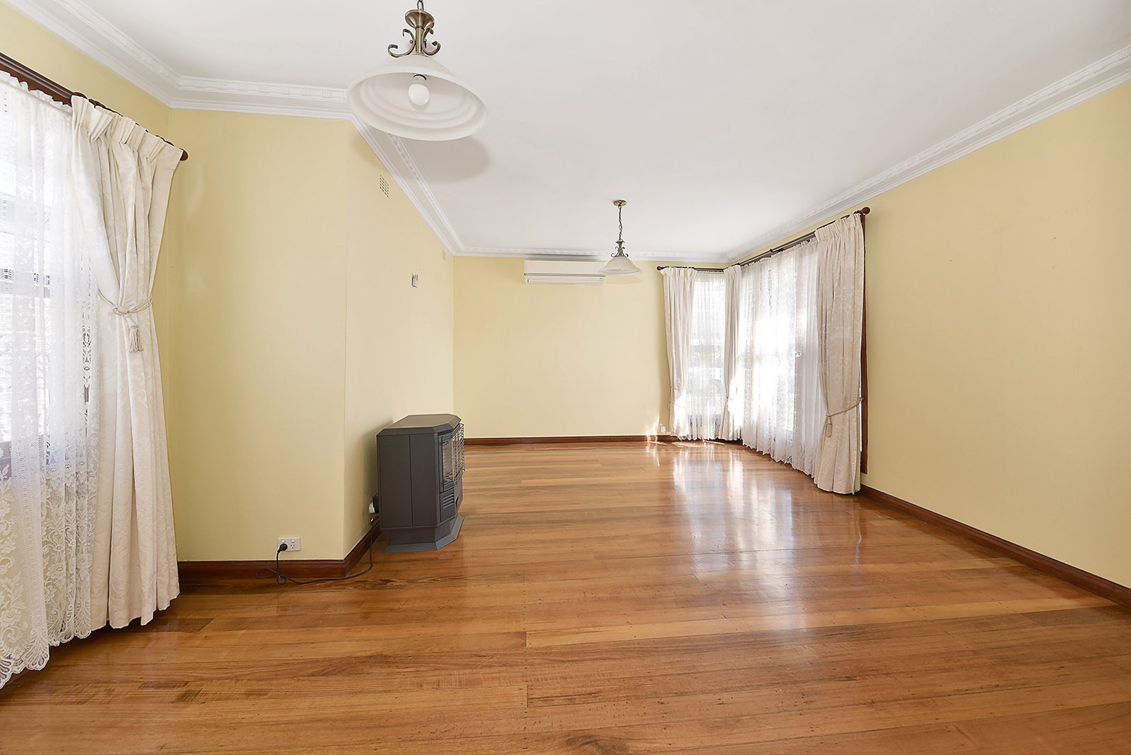 48 Walters Avenue, Airport West, VIC 3042, Airport West - Thumbnail 3