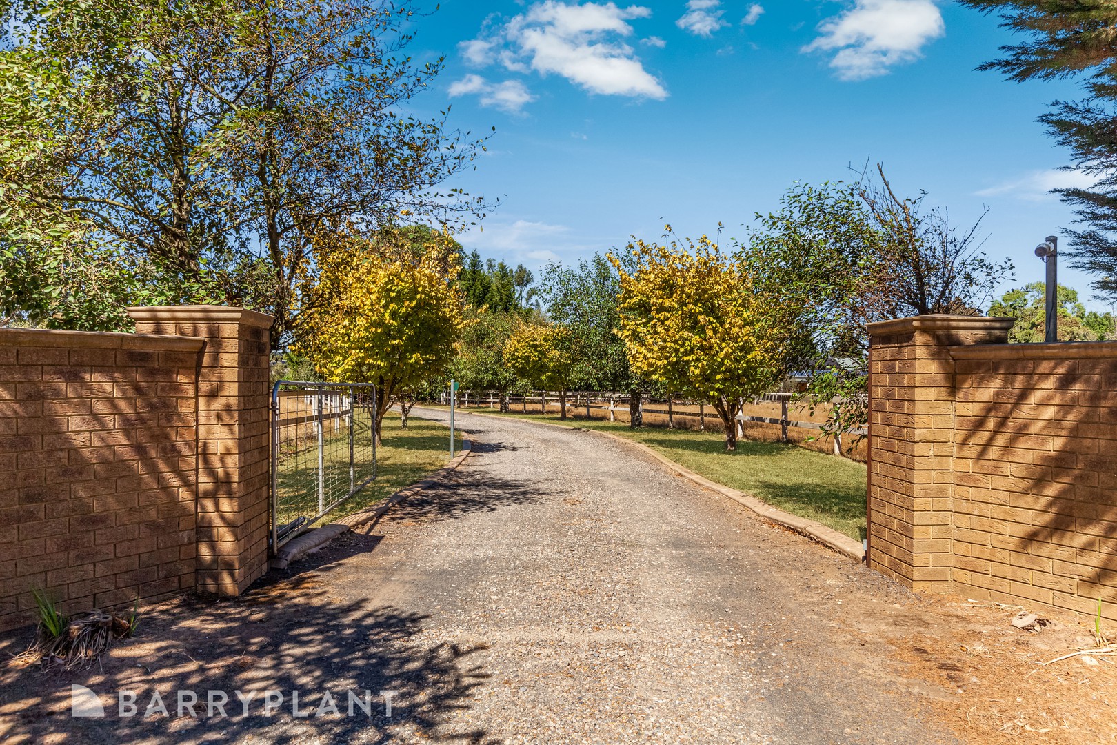 485 Old Mill Road, Kilmore, VIC 3764 - Thumbnail 2 - 25/03/2024