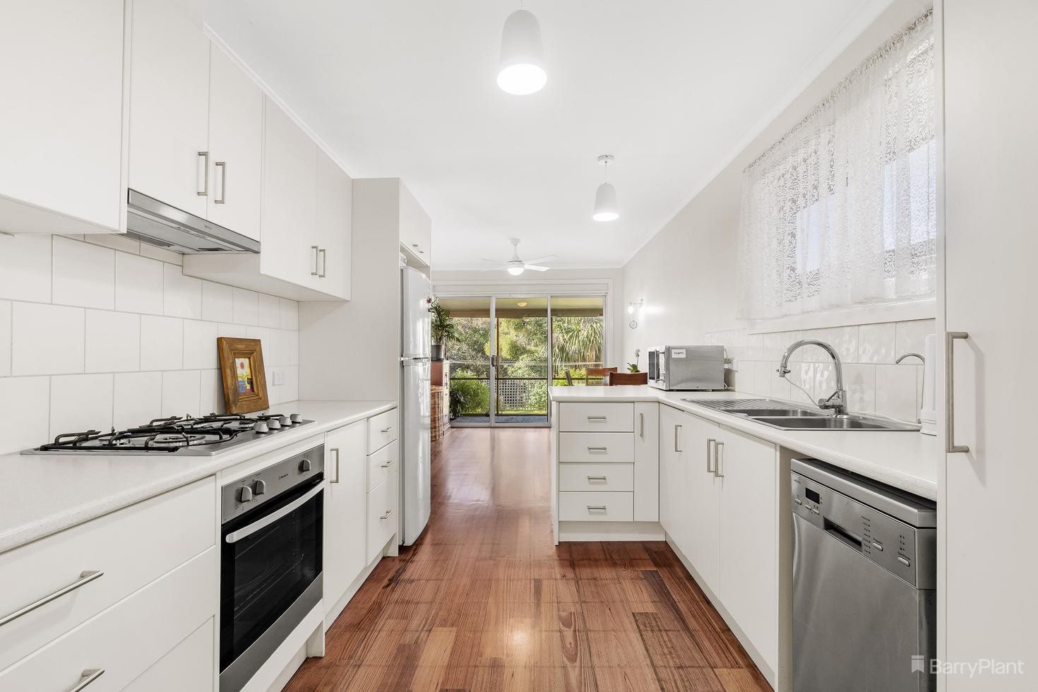 49 Beaver Street, Box Hill South, VIC 3128, Box Hill South - Thumbnail 4