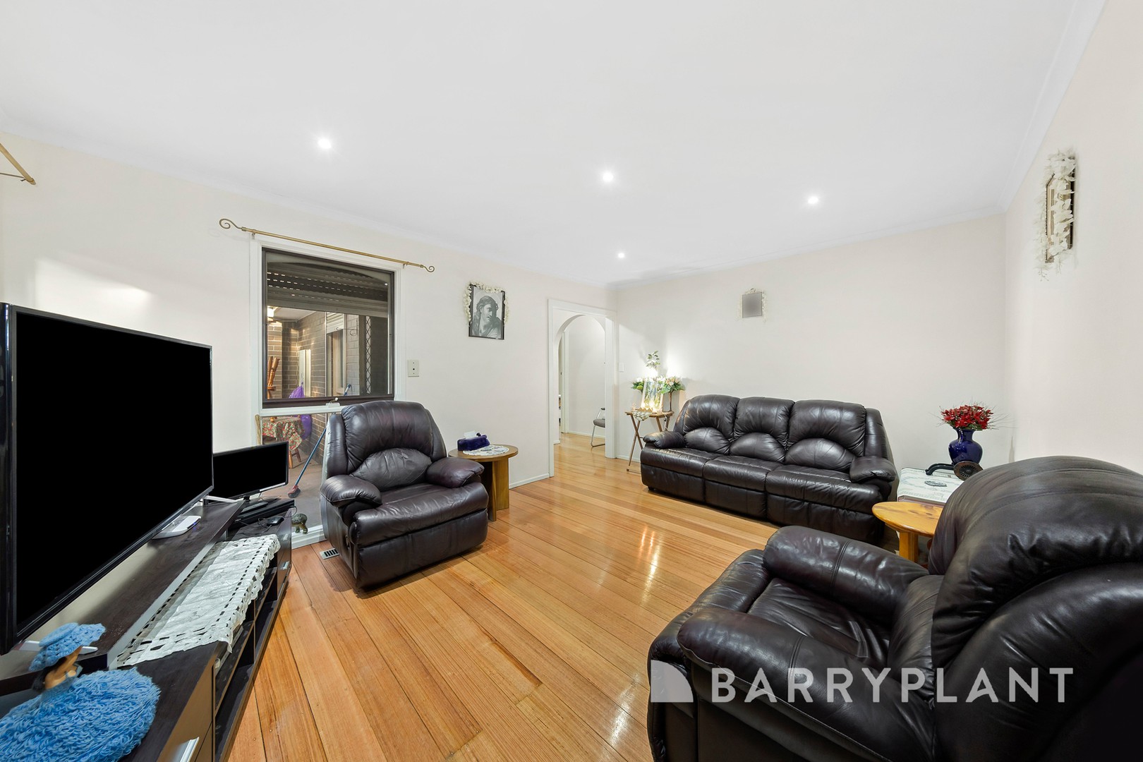 49 Braeswood Road, Kings Park, VIC 3021, Kings Park - Thumbnail 2