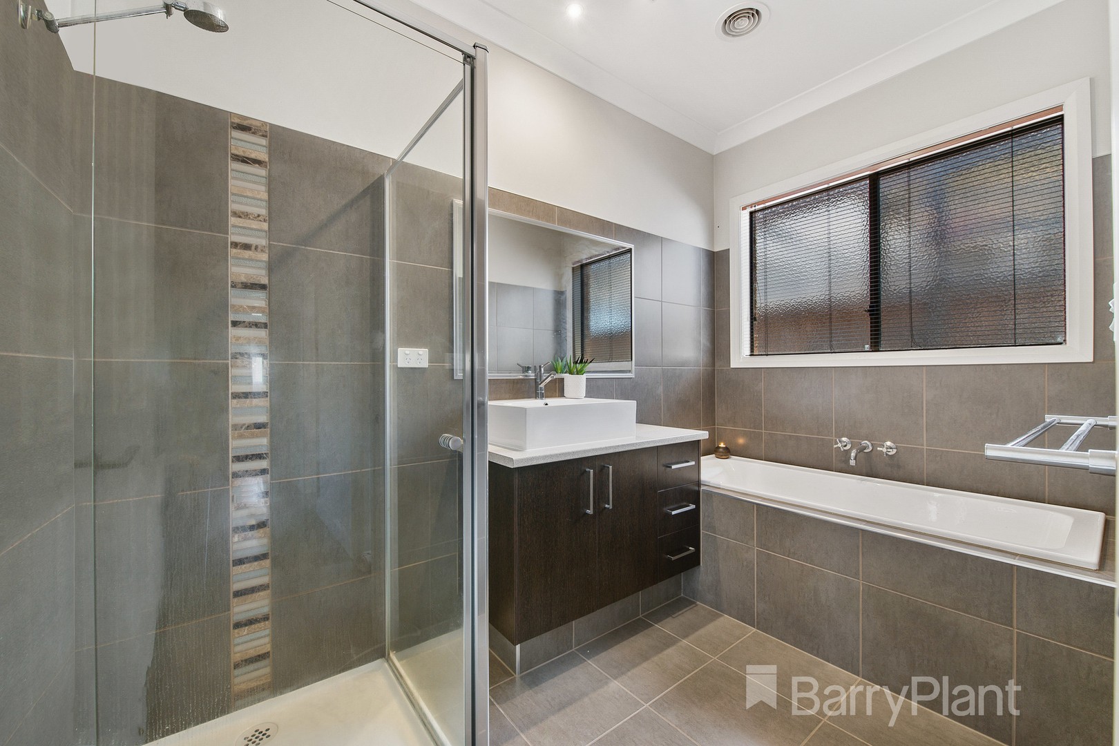 49 Chanticleer AvenueHarkness, VIC 3337, Harkness - Thumbnail 7