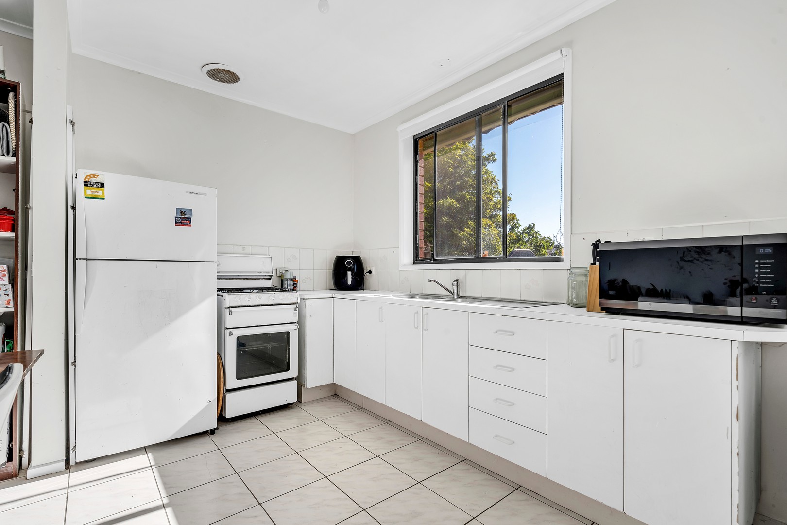 49 Coniston Avenue, Airport West, VIC 3042, Airport West - Thumbnail 8