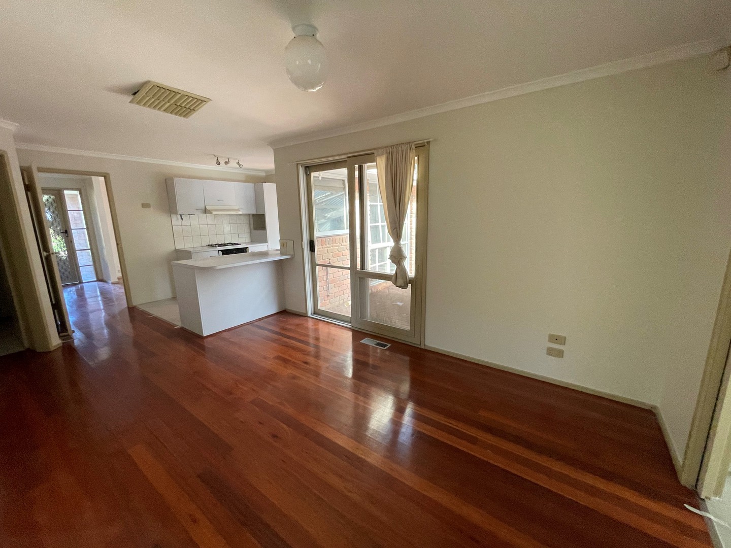 49 Devenish Road, Boronia, VIC 3155, Boronia - Thumbnail 3