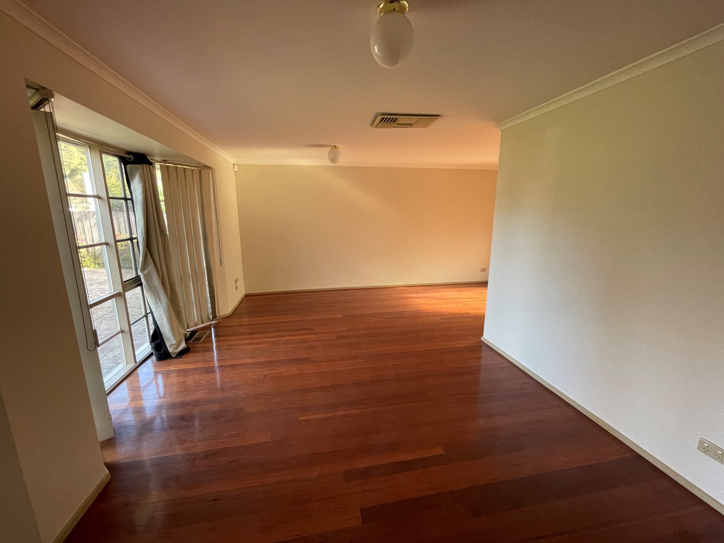 49 Devenish Road, Boronia, VIC 3155, Boronia - Thumbnail 4