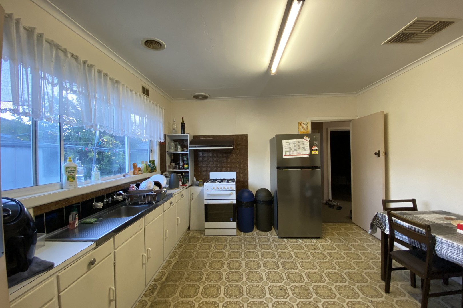 49 Dumbarton Street, Reservoir, VIC 3073, Reservoir - Thumbnail 2