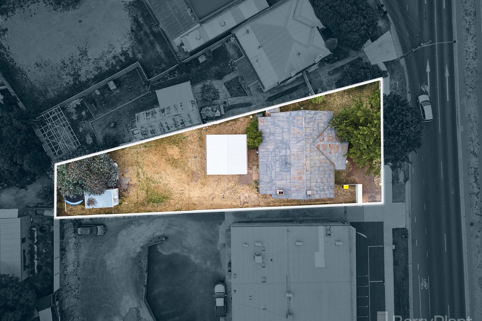 49 Eaglehawk Road, Ironbark, VIC 3550 - Thumbnail 2 - 10/12/2021