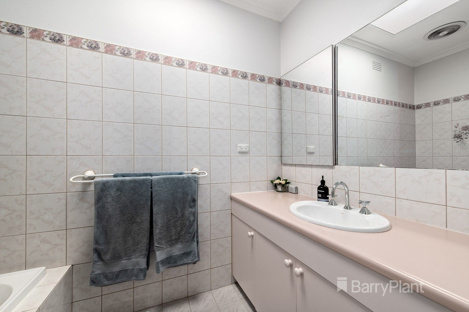 49 Edward Street, Lower Plenty, VIC 3093, Lower Plenty - Thumbnail 6