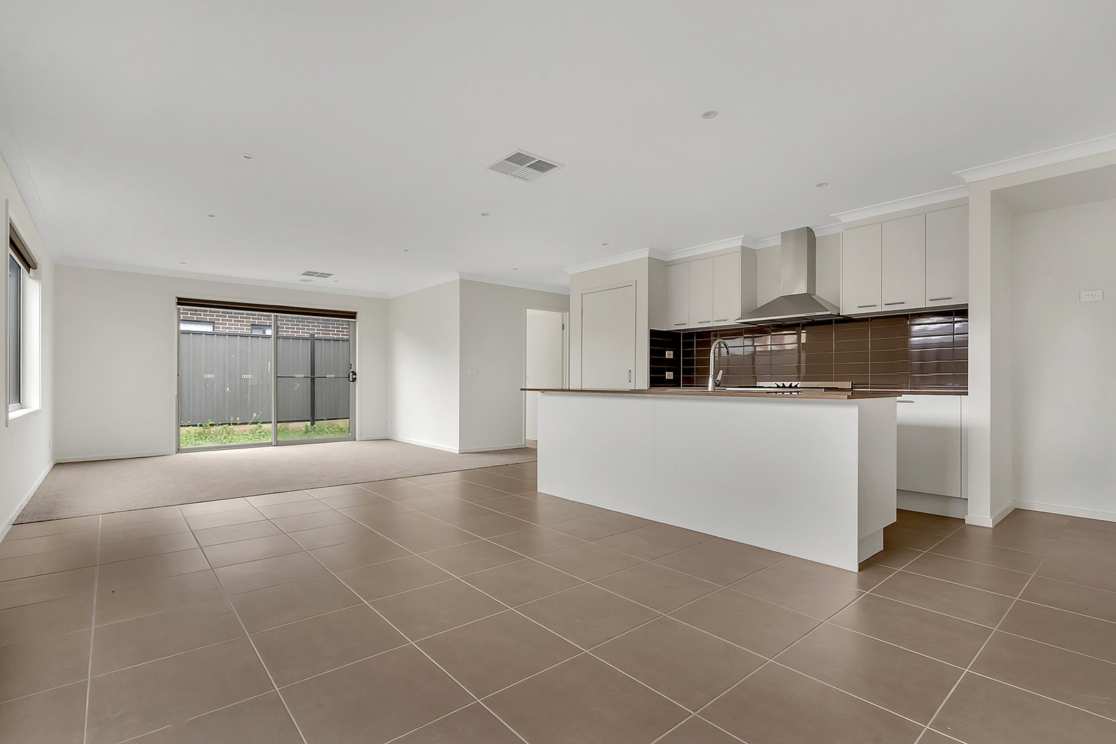 49 Fadaro Street, Kalkallo, VIC 3064, Kalkallo - Thumbnail 6