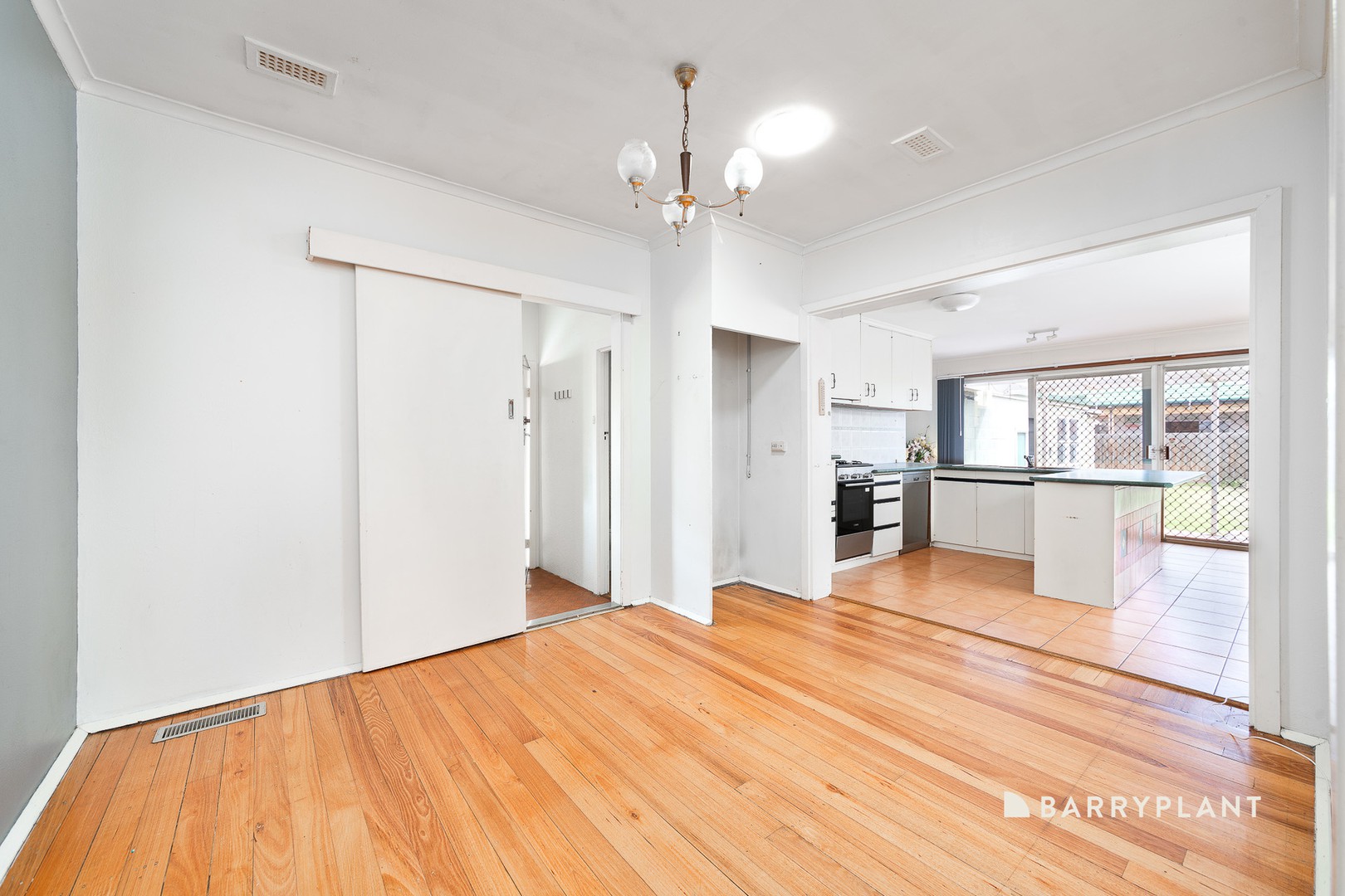 49 Glen Street, Glenroy, VIC 3046, Glenroy - Thumbnail 3