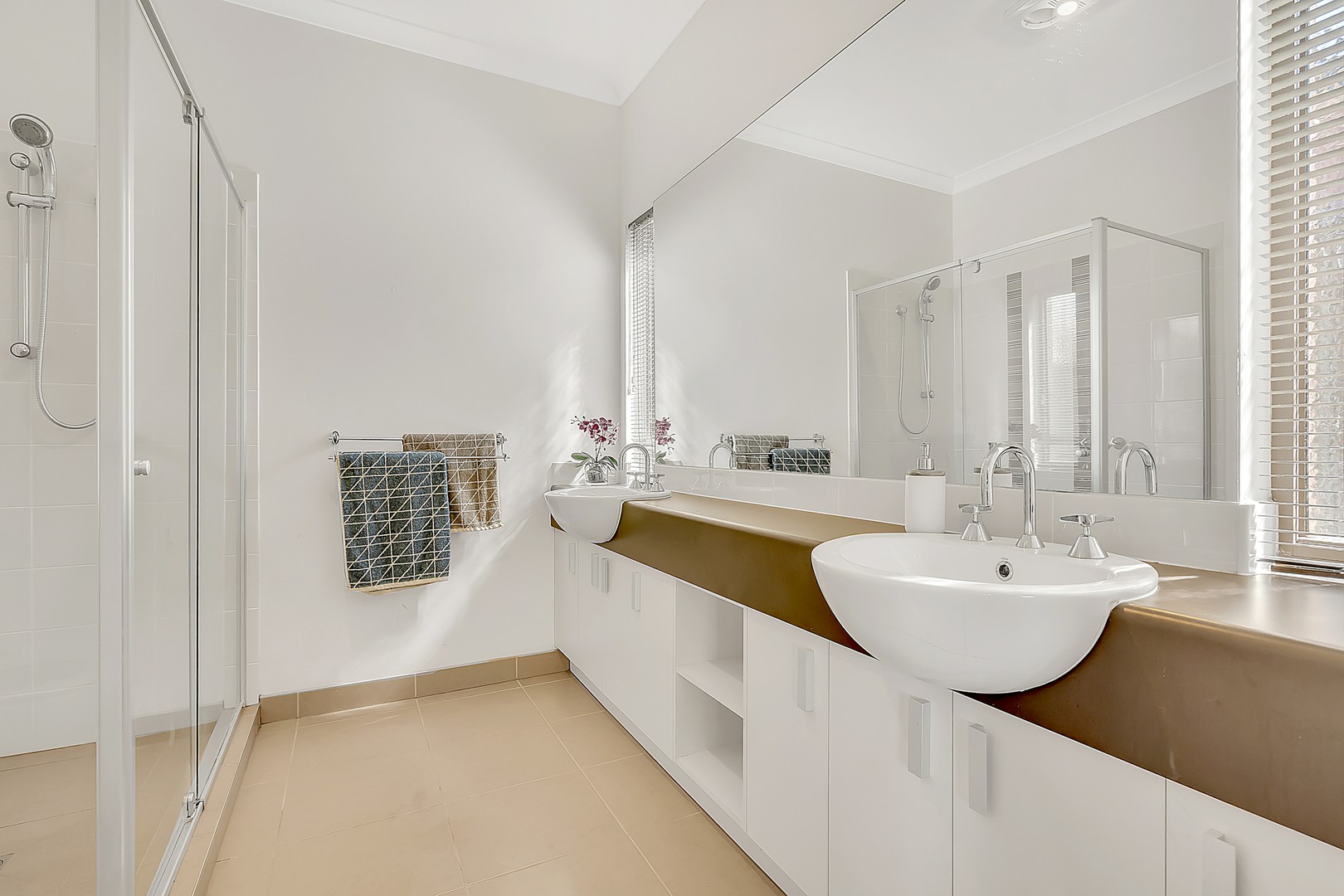 49 Hampton Street, Craigieburn, VIC 3064, Craigieburn - Thumbnail 8