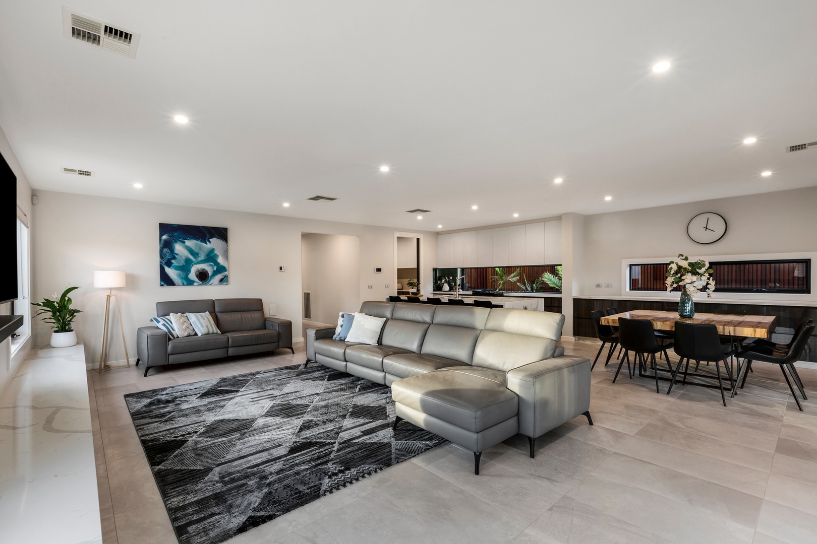 49 Higgins Street, Fraser Rise, VIC 3336, Fraser Rise - Thumbnail 2