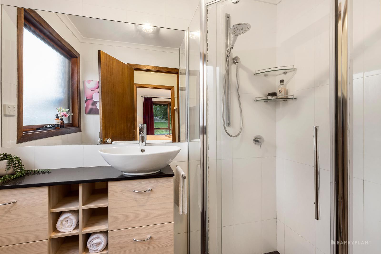 49 Huntingfield Drive, Doncaster East, VIC 3109, Doncaster East - Thumbnail 7