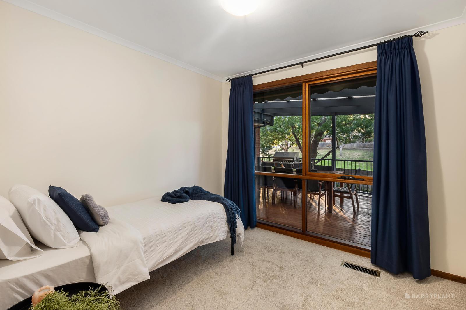 49 Huntingfield Drive, Doncaster East, VIC 3109, Doncaster East - Thumbnail 8