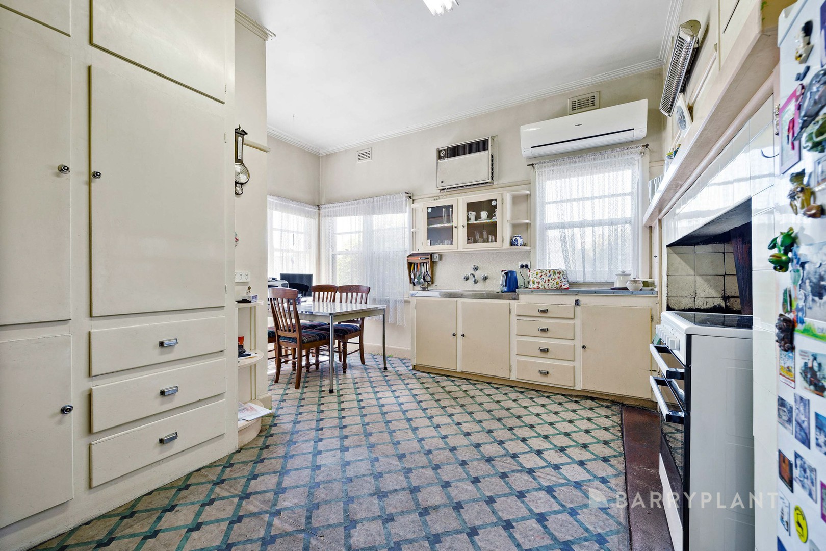 49 Inkerman Street, Maryborough, VIC 3465, Maryborough - Thumbnail 5