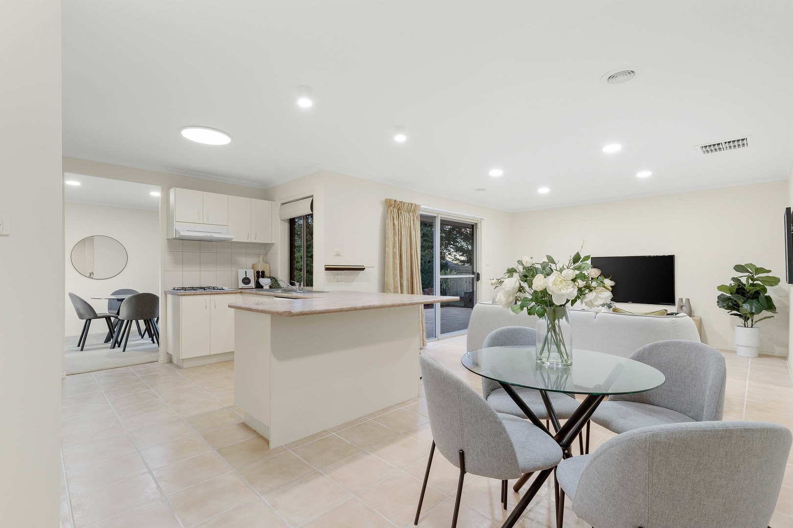 49 Kenswick Drive, Hillside, VIC 3037, Hillside - Thumbnail 8
