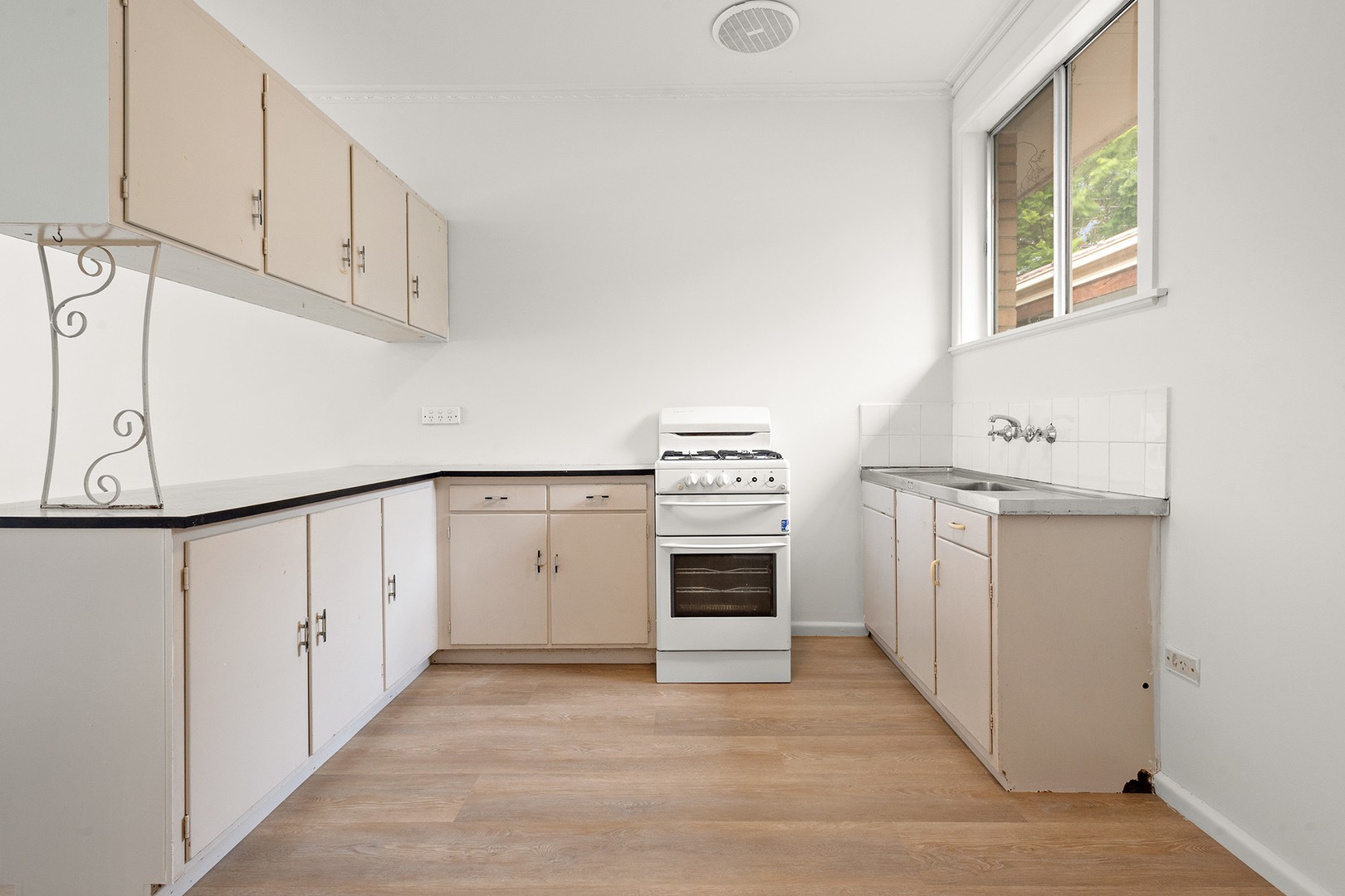 49 Lardner Road, Frankston, VIC 3199, Frankston - Thumbnail 7